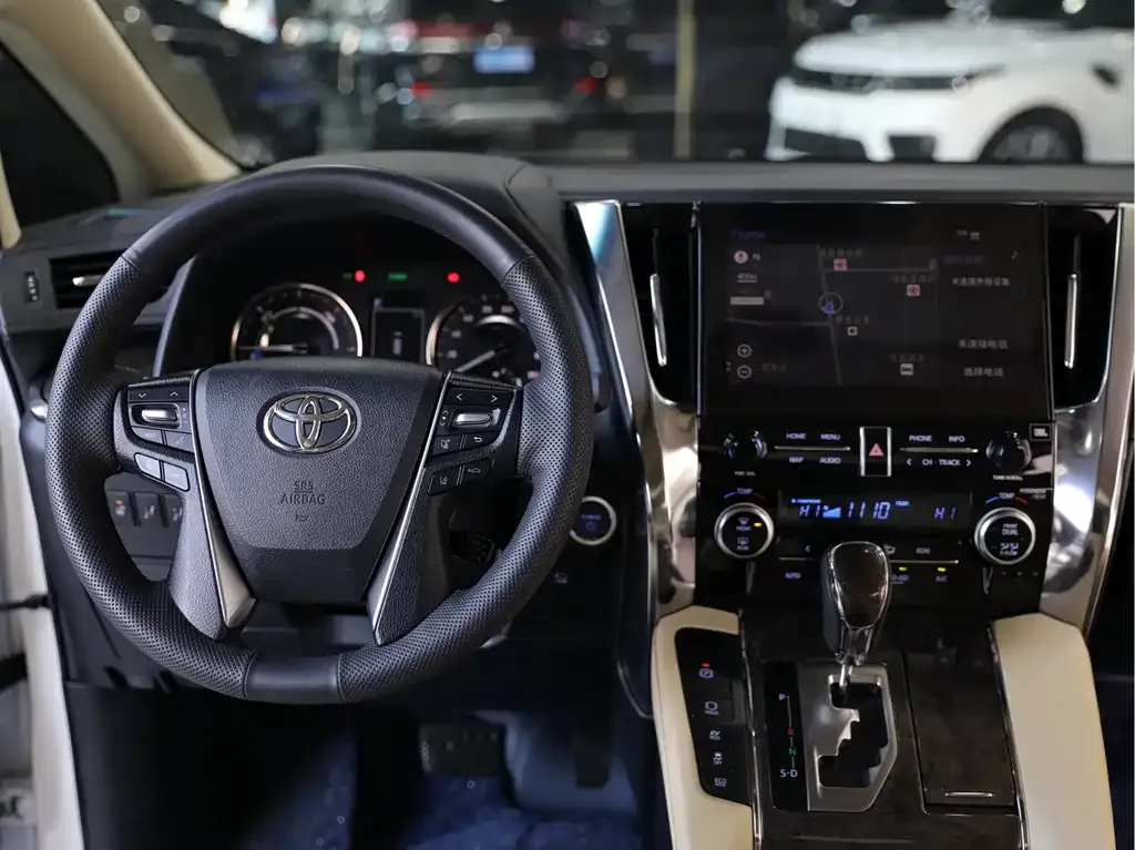 Toyota Vellfire 2023 из CN, фото 7