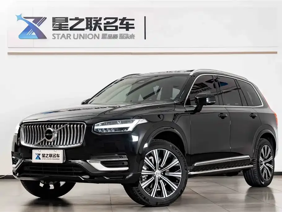 Volvo XC90 — фото 7
