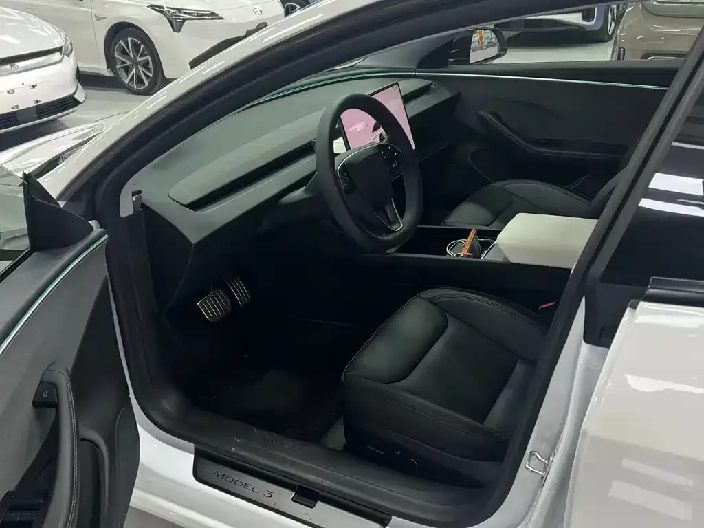 Tesla Model 3 2024 из CN, фото 7