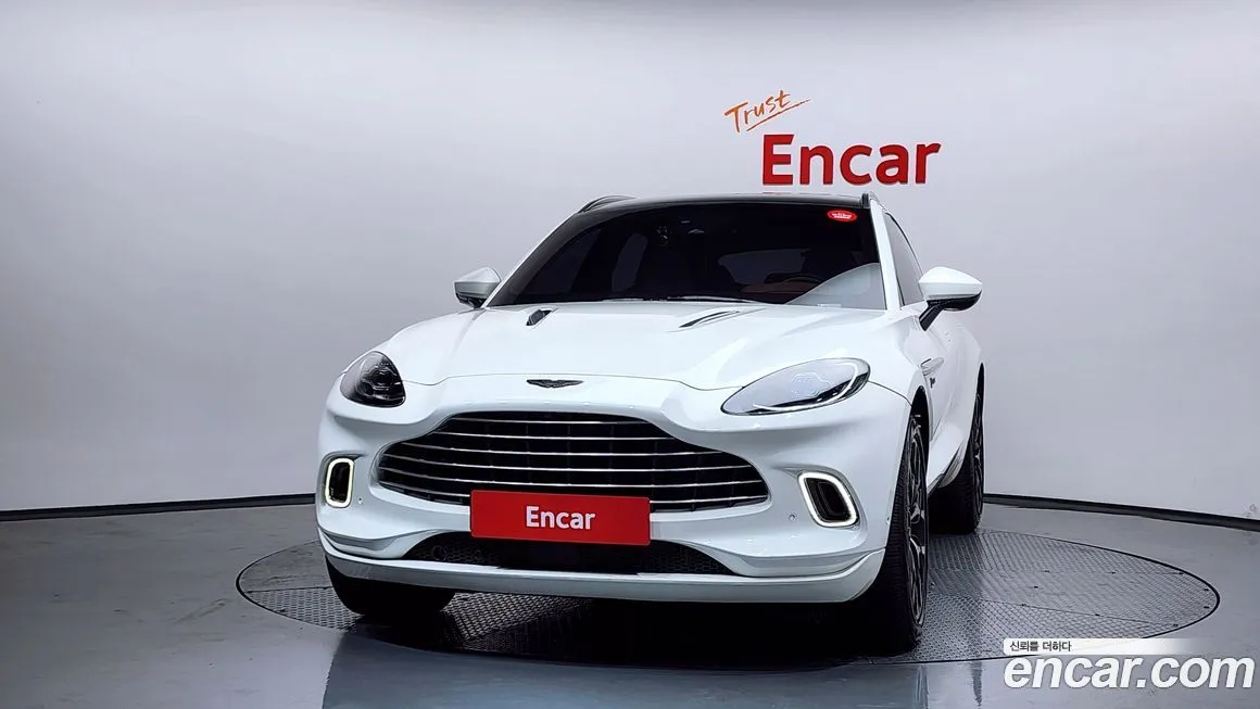 Aston Martin DBX 2021 из KR, фото 4