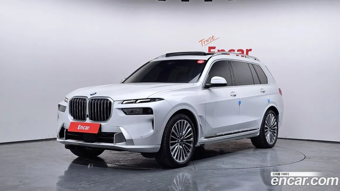 BMW X7 — фото 1