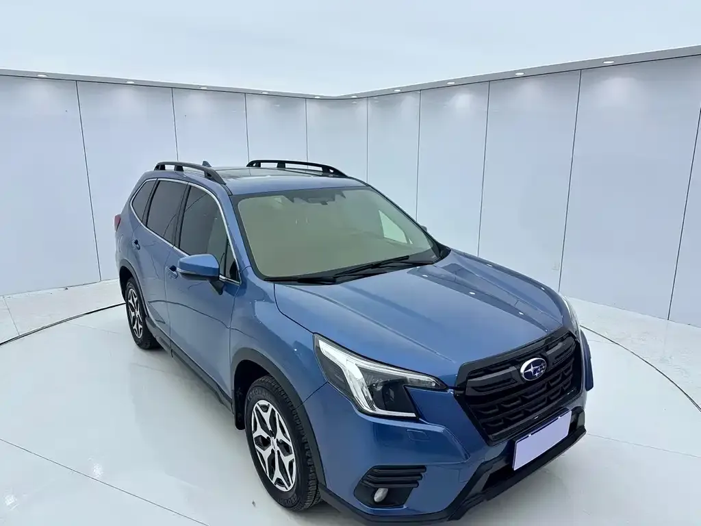Subaru Forester 2022 из CN, фото 3