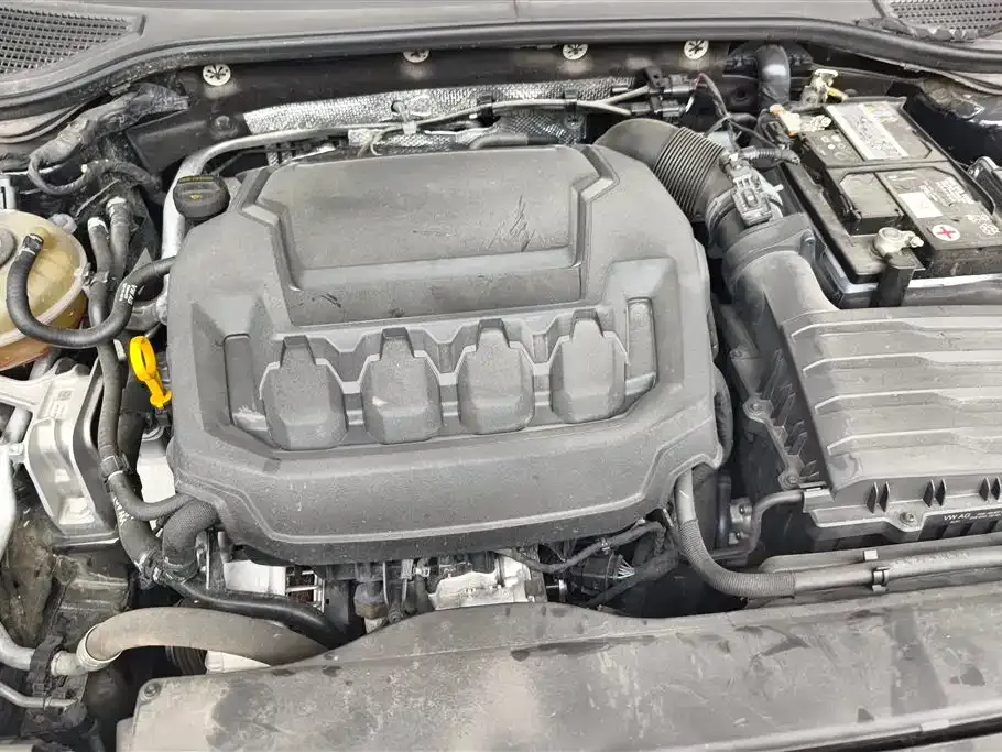 Volkswagen Passat 2023 из CN, фото 7