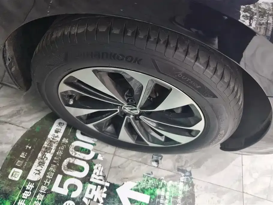 Volkswagen Passat 2023 из CN, фото 5