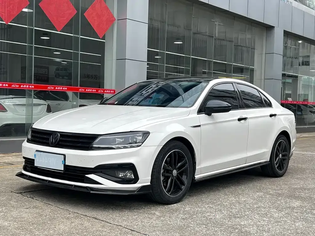 Volkswagen Lamando 2021 из CN, фото 1