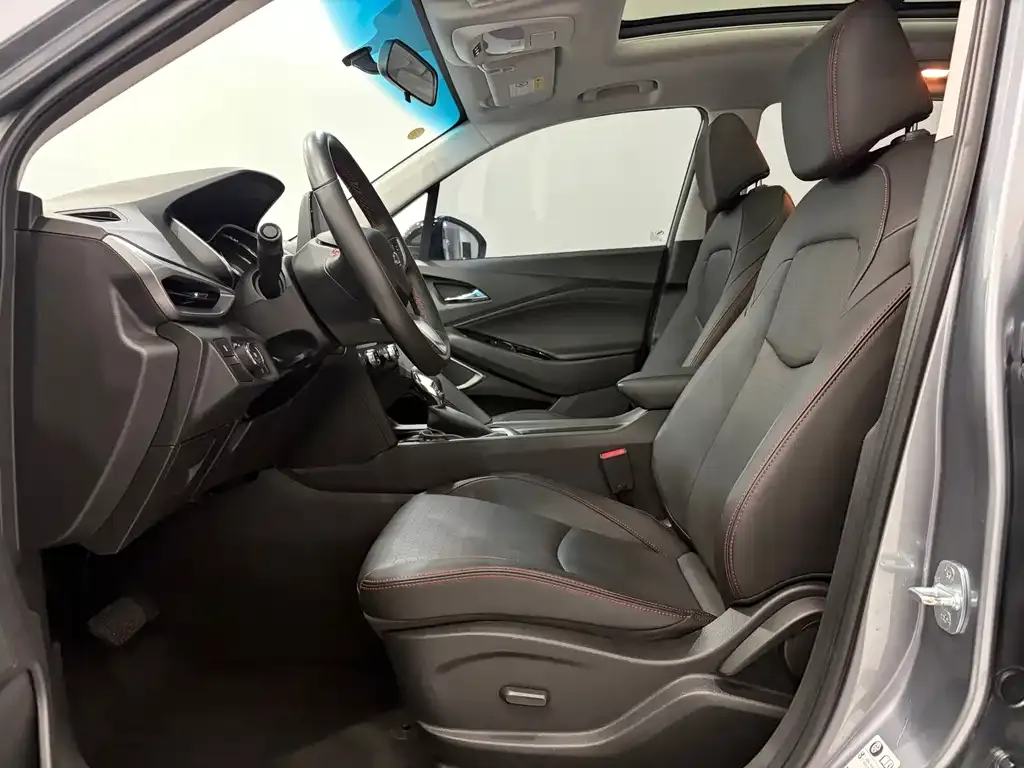 Chevrolet Volando 2023 из CN, фото 10
