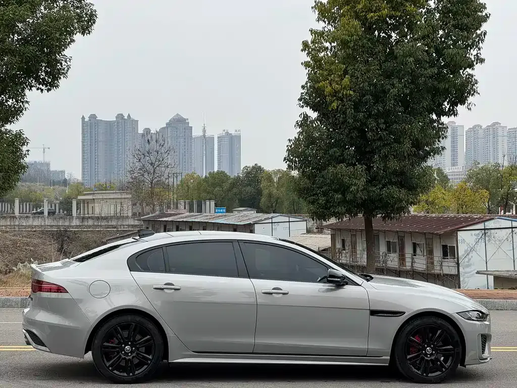 Jaguar XEL 2025 из CN, фото 8
