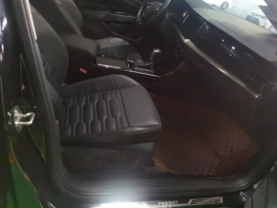 Volkswagen Passat 2021 из CN, фото 3