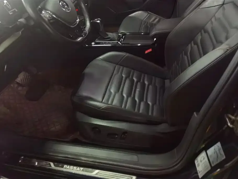 Volkswagen Passat 2021 из CN, фото 7