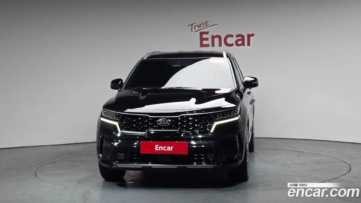 Kia Sorento — фото 10