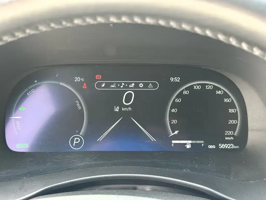 Toyota Crown Kluger 2023 из CN, фото 2
