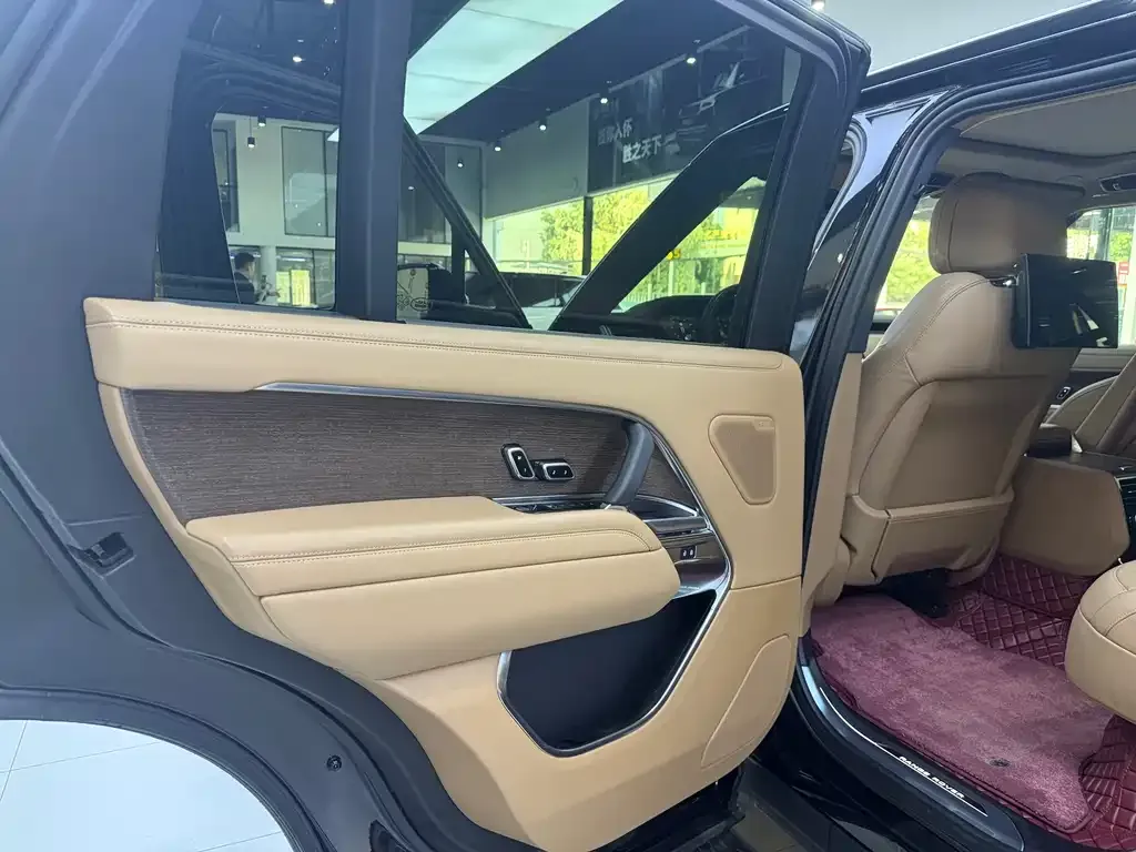 Land Rover Range Rover 2024 из CN, фото 7