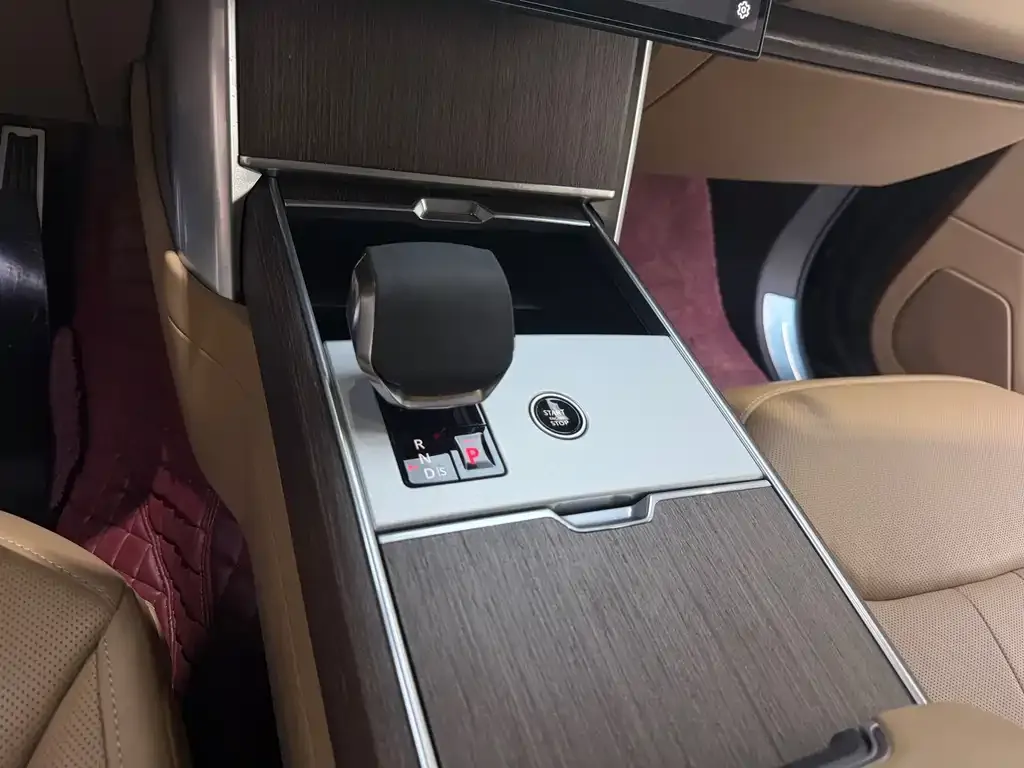 Land Rover Range Rover 2024 из CN, фото 9