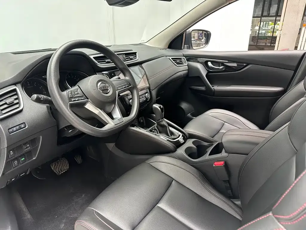 Nissan Qashqai — фото 3