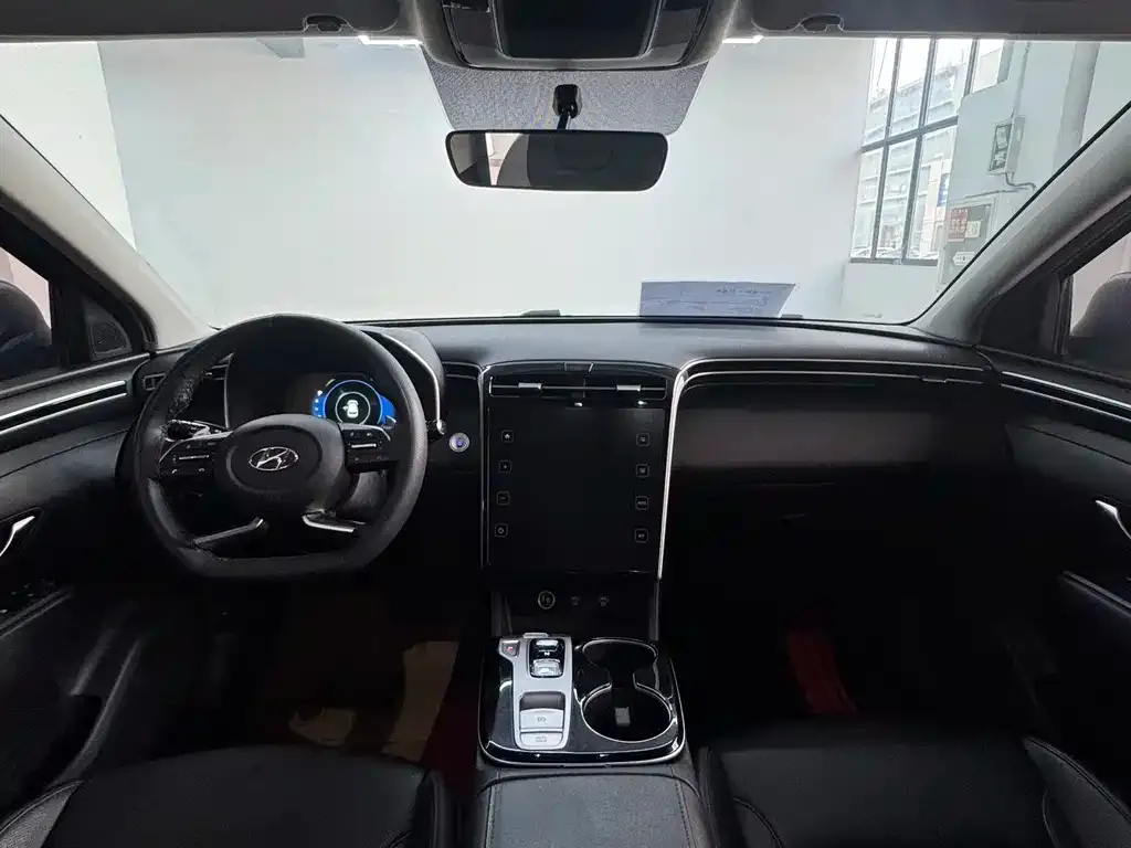 Hyundai Tucson 2022 из CN, фото 2