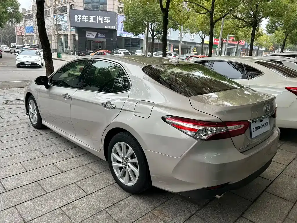 Toyota Camry 2022 из CN, фото 8
