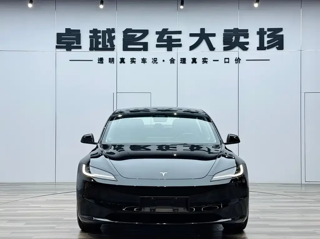 Tesla Model 3 2024 из CN, фото 3