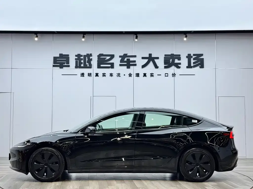 Tesla Model 3 2024 из CN, фото 7