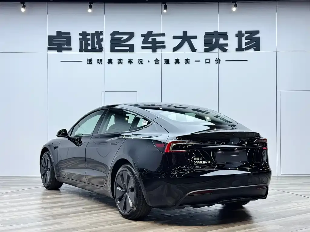 Tesla Model 3 2024 из CN, фото 10