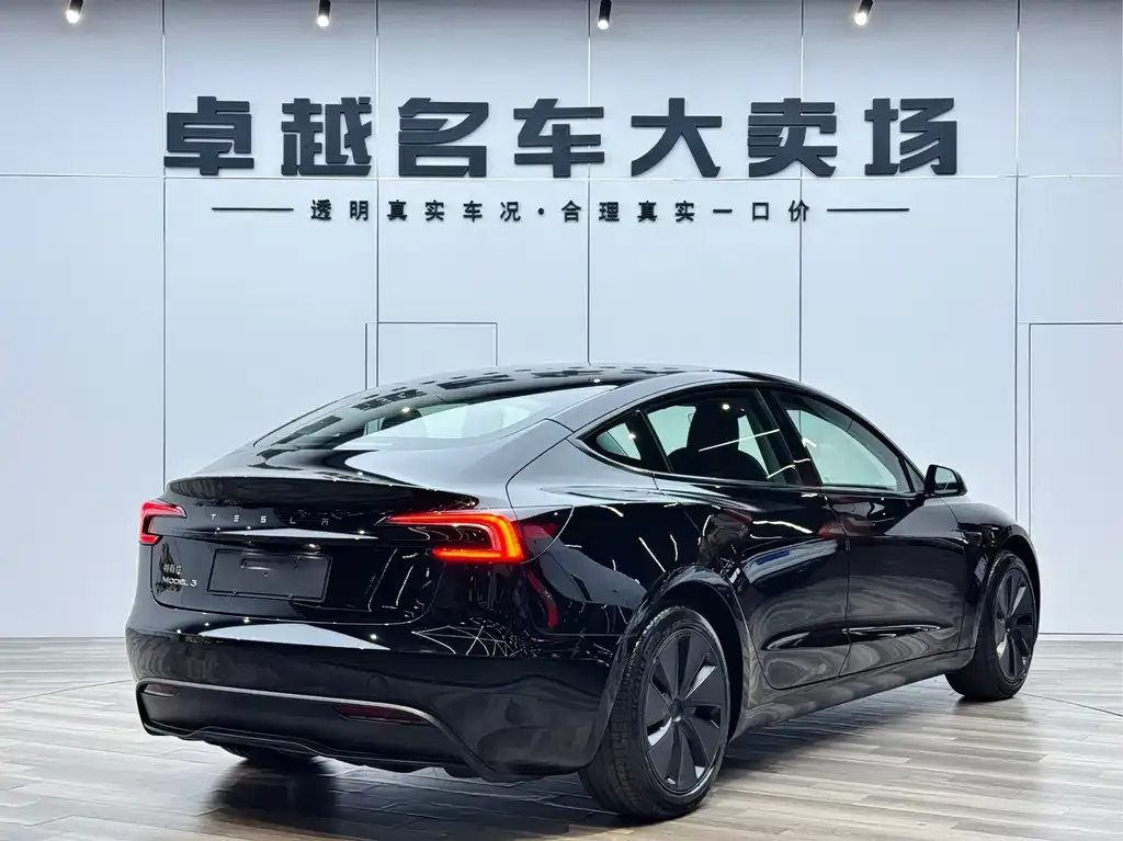 Tesla Model 3 2024 из CN, фото 8