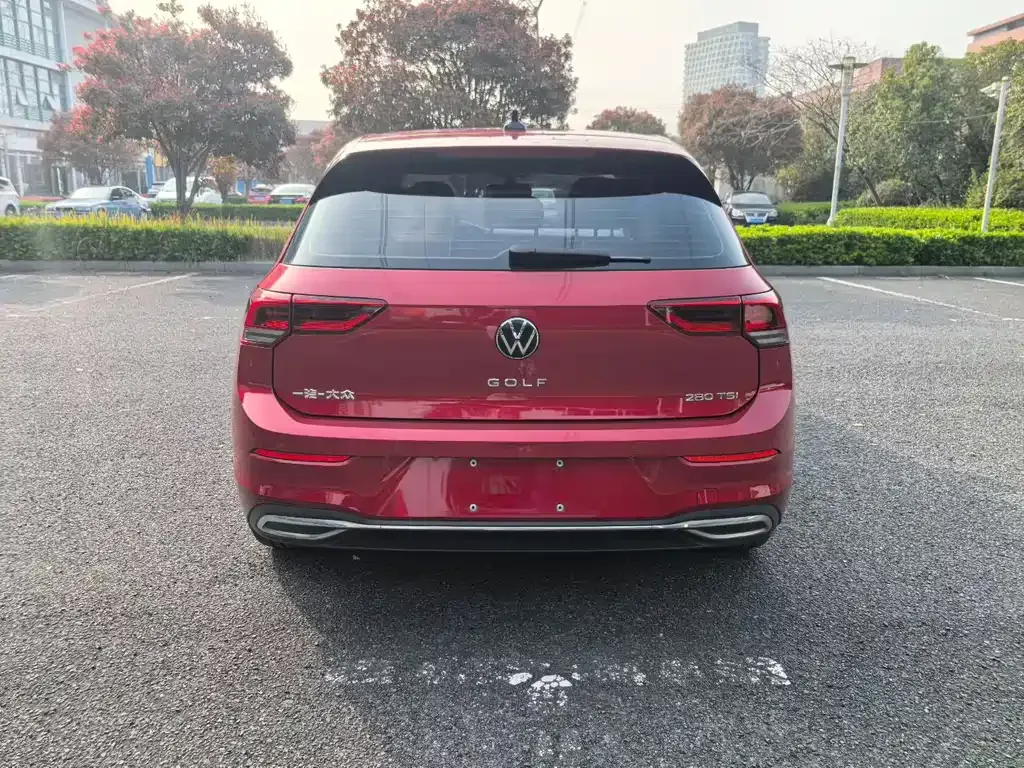 Volkswagen Golf 2021 из CN, фото 8
