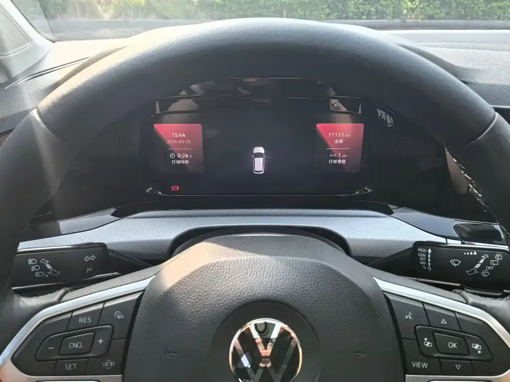 Volkswagen Golf 2021 из CN, фото 2