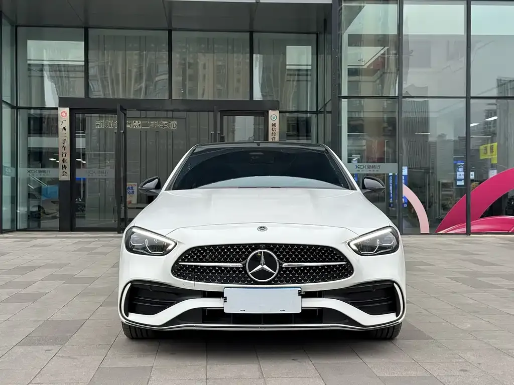 Mercedes-Benz C-Class — фото 2