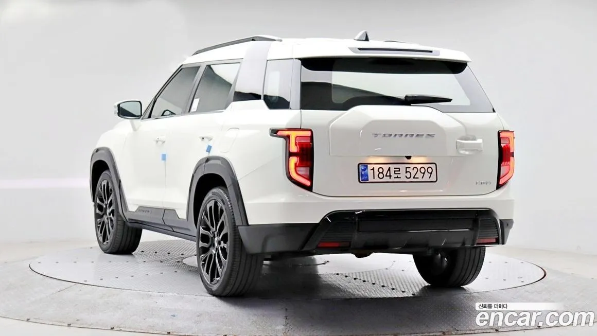 KG Mobility (Ssangyong) Torres — фото 9