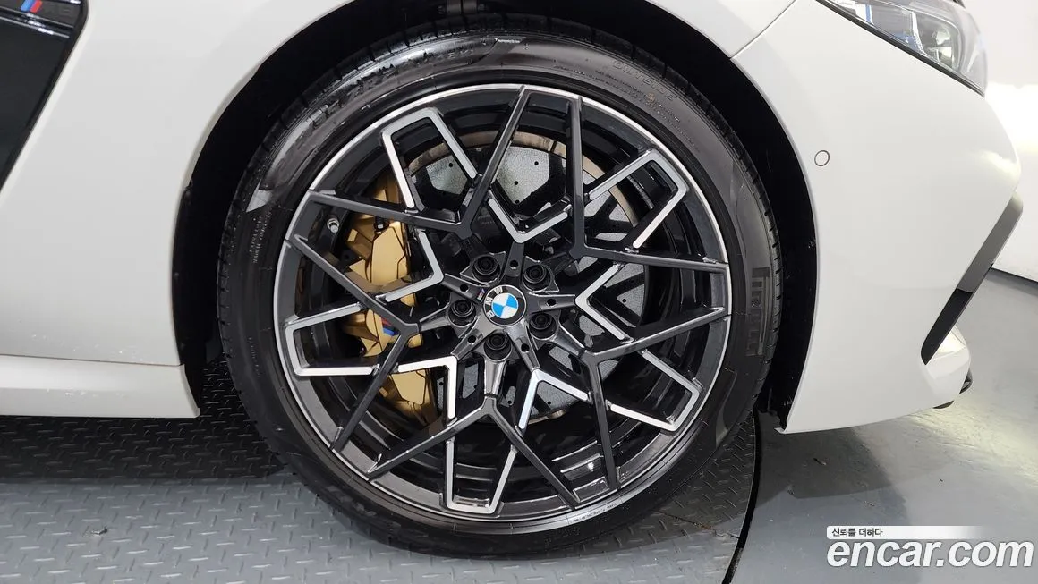 BMW M8 2025 из KR, фото 2