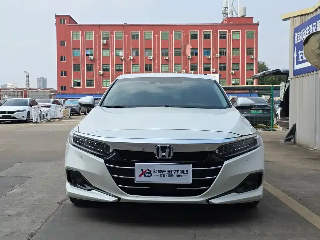 Honda Accord — фото 2