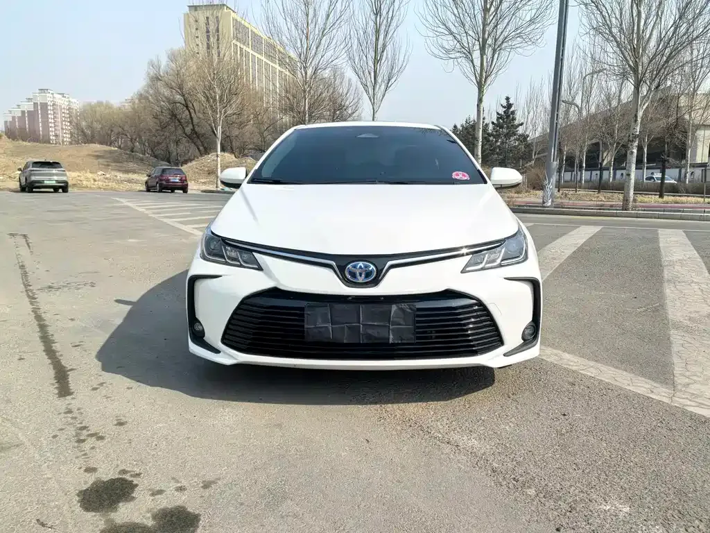 Toyota Corolla 2023 из CN, фото 9