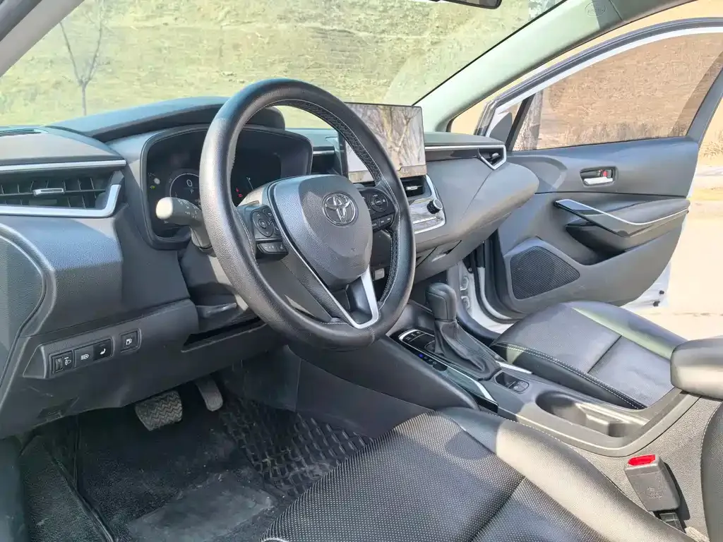 Toyota Corolla 2023 из CN, фото 8