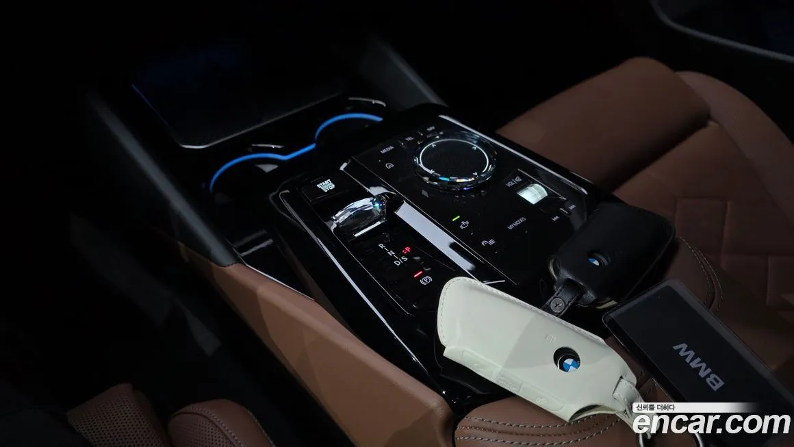BMW 5-Series 2025 из KR, фото 9
