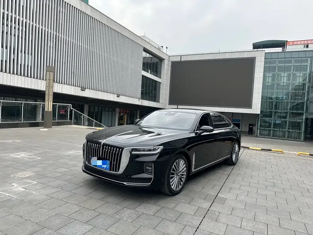 Hongqi H9 — фото 1