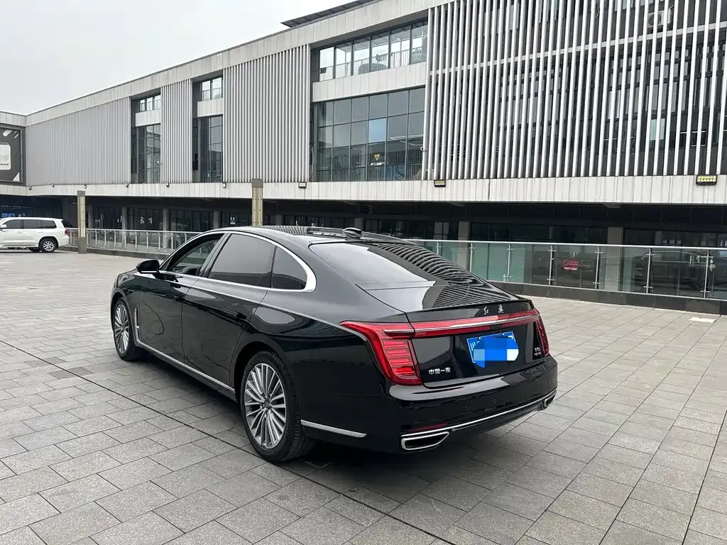 Hongqi H9 — фото 3