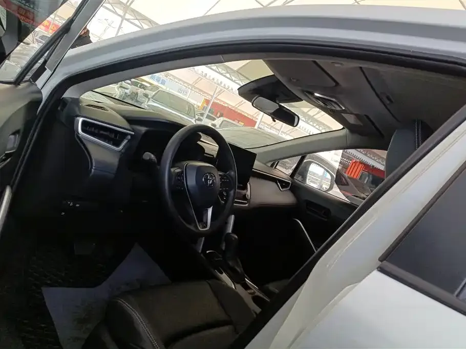 Toyota Frontlander 2024 из CN, фото 7