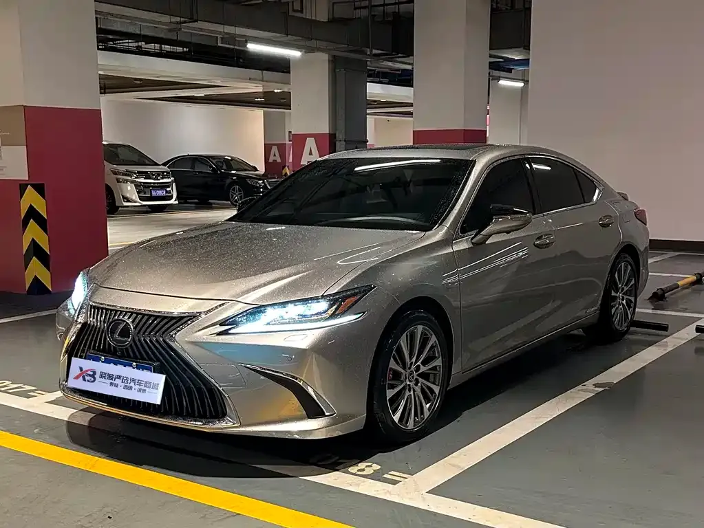 Lexus ES 2021 из CN, фото 1