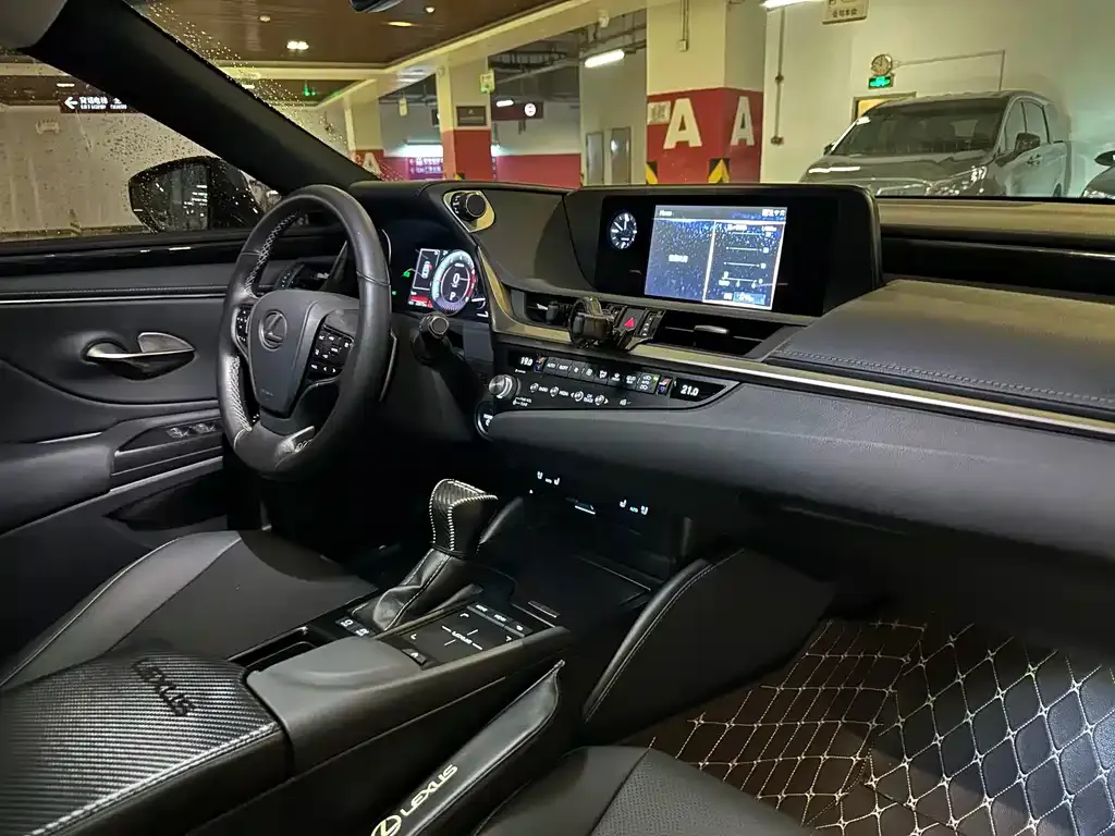 Lexus ES 2021 из CN, фото 3