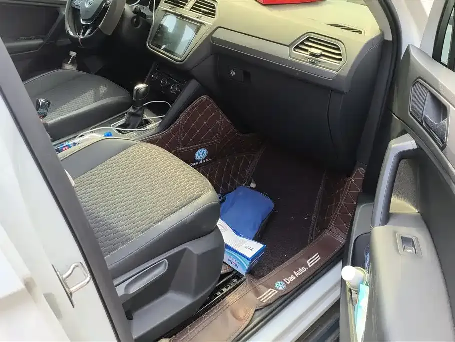 Volkswagen Tiguan L 2021 из CN, фото 6