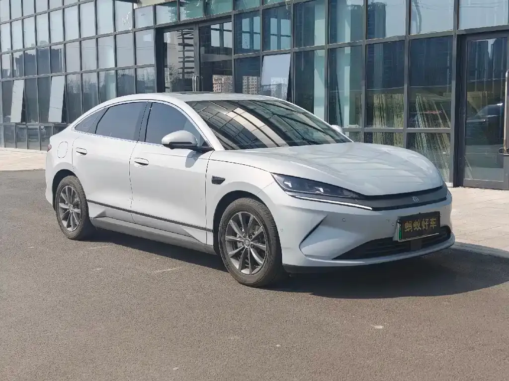 BYD Qin L 2026 из CN, фото 4