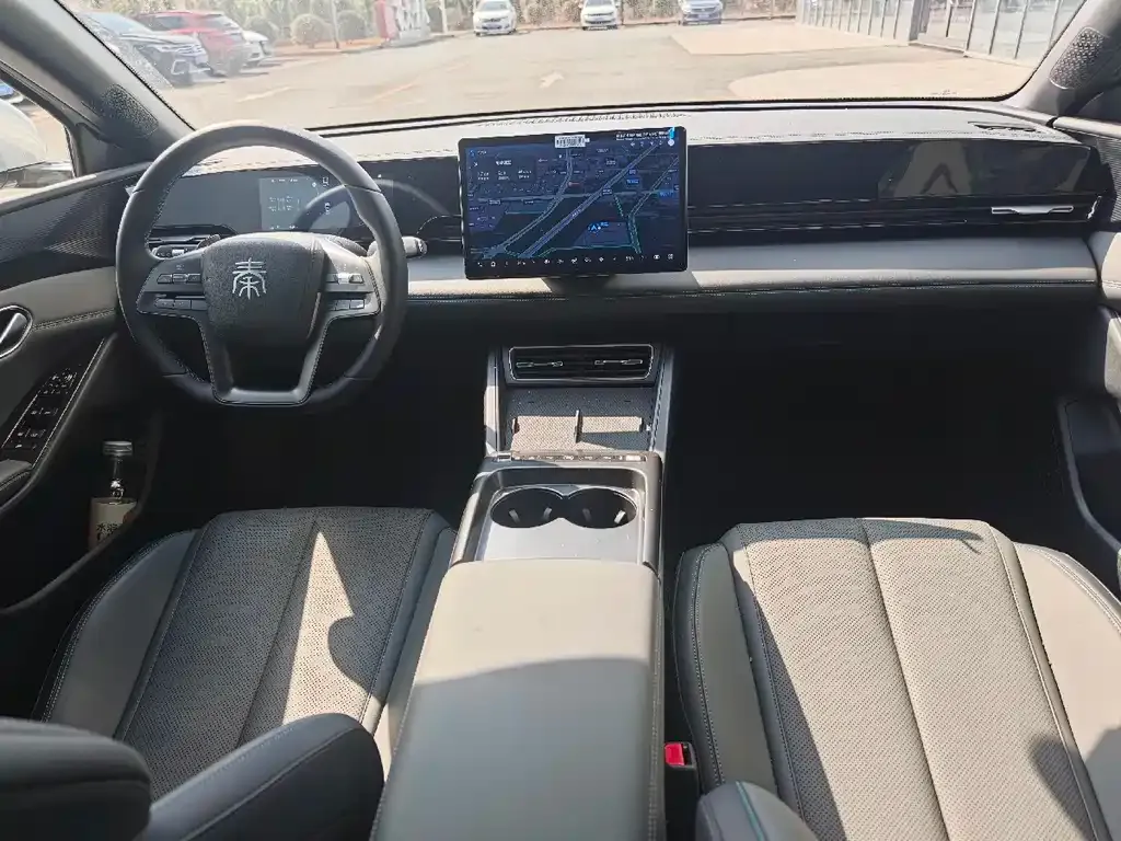 BYD Qin L 2026 из CN, фото 7