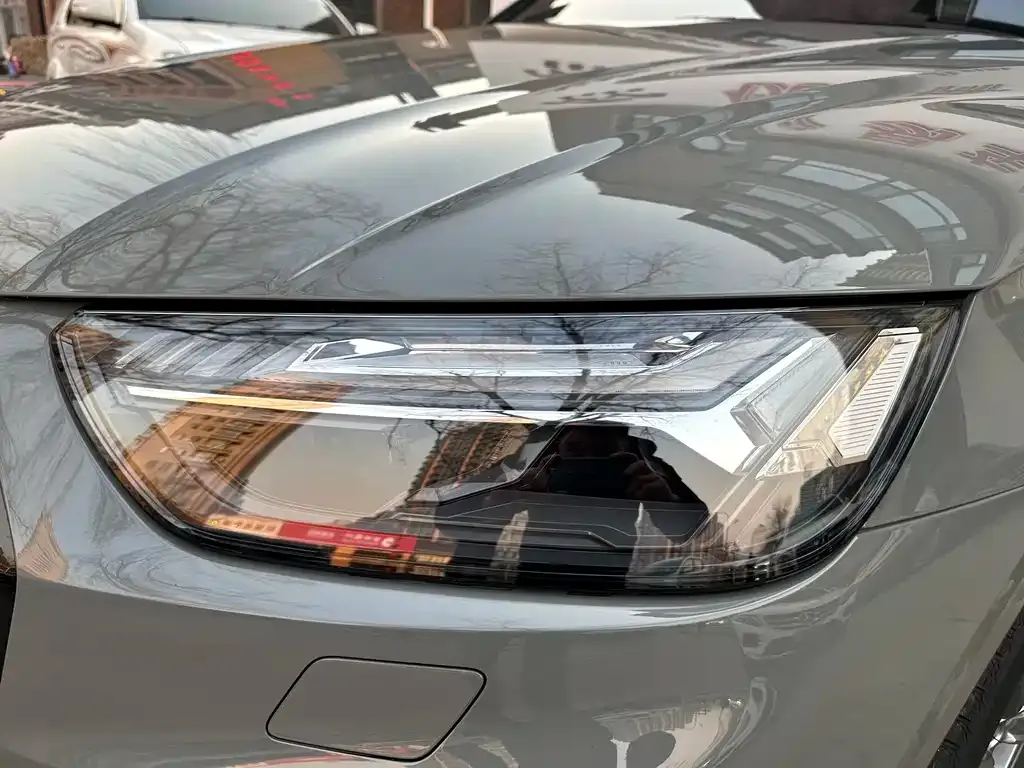 Audi SQ5 2022 из CN, фото 3