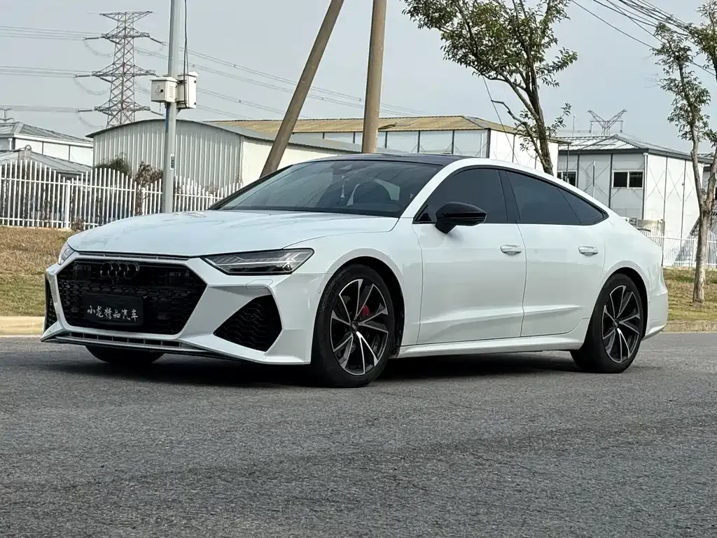 Audi A7 2021 из CN, фото 1