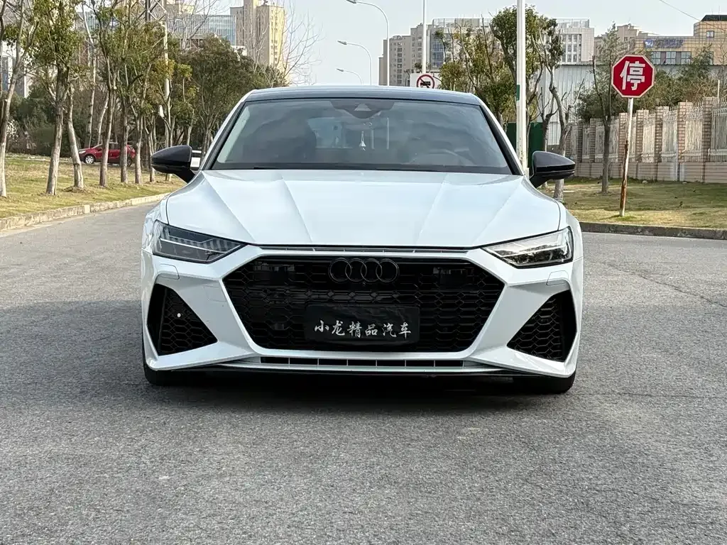 Audi A7 2021 из CN, фото 2