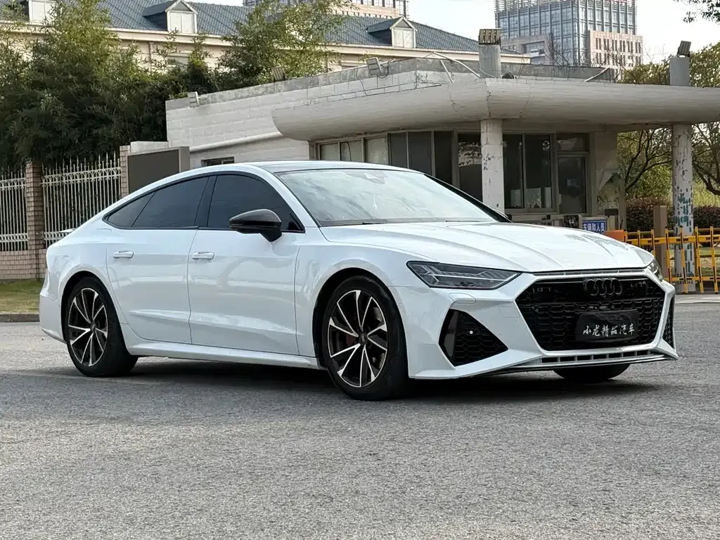 Audi A7 2021 из CN, фото 4