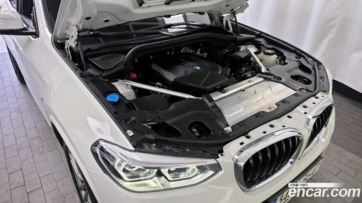 BMW X4 2021 из KR, фото 9