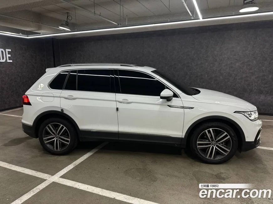 Volkswagen Tiguan — фото 9