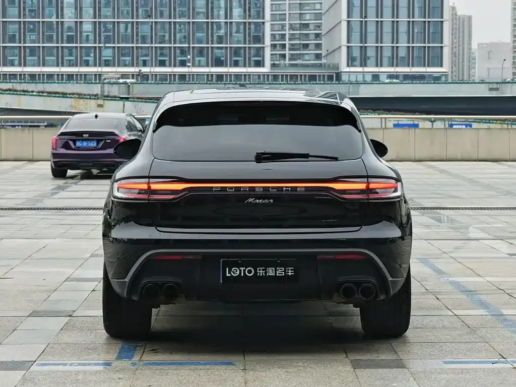 Porsche Macan — фото 10