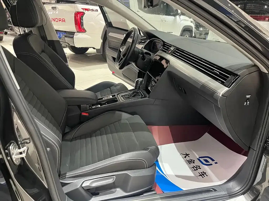 Volkswagen Viloran 2023 из CN, фото 5