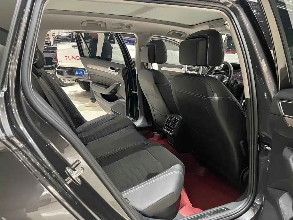 Volkswagen Viloran 2023 из CN, фото 10